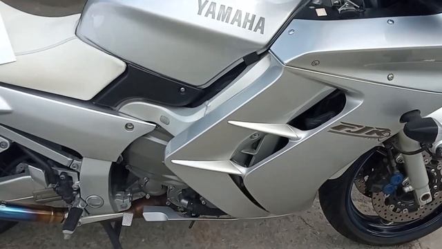 B10431 YAMAHA FJR1300 смотреть онлайн
