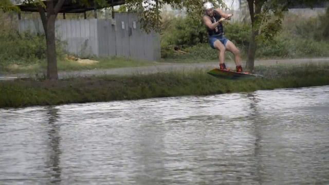 How To Do Air Backroll Wakeboard / Как делать бекрол на вейке /Wakeboard Teacher