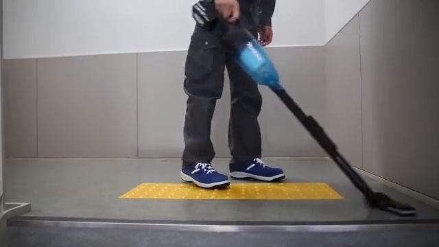MAKITA CORDLESS VACUUM CLEANER DCL180 смотреть онлайн
