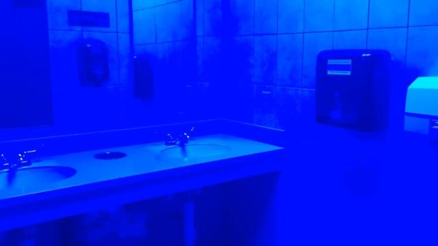 Travis Scott - Stargazing but you're at a party and you go to the bathroom cus you're tripping смотреть онлайн