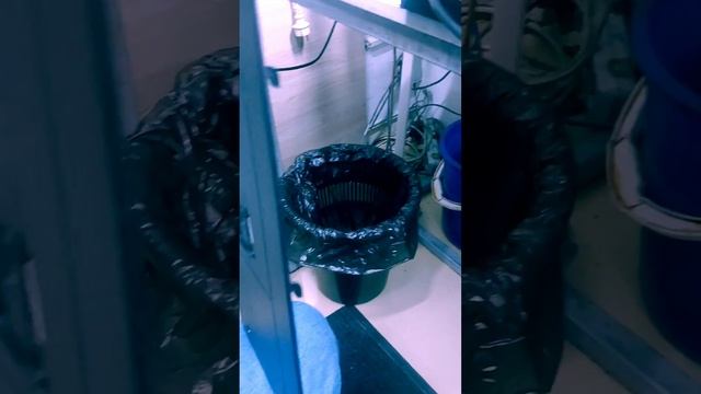 delonghi perfecta evo протекает вода. ремонт смотреть онлайн