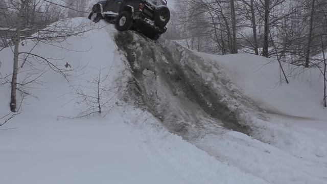General MT и Nitto AT смотреть онлайн