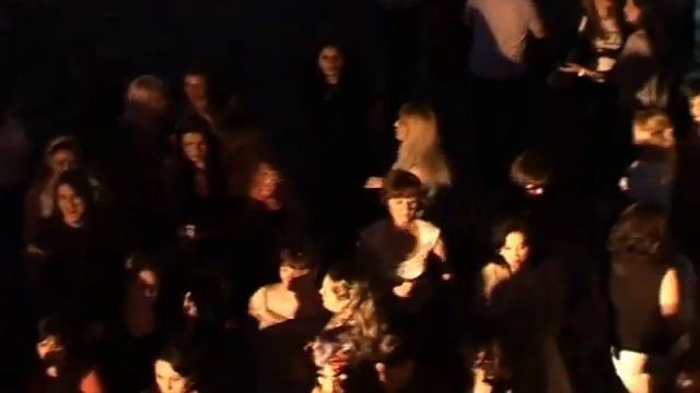 Джанибек - подари мне этот вечер.mpg смотреть онлайн