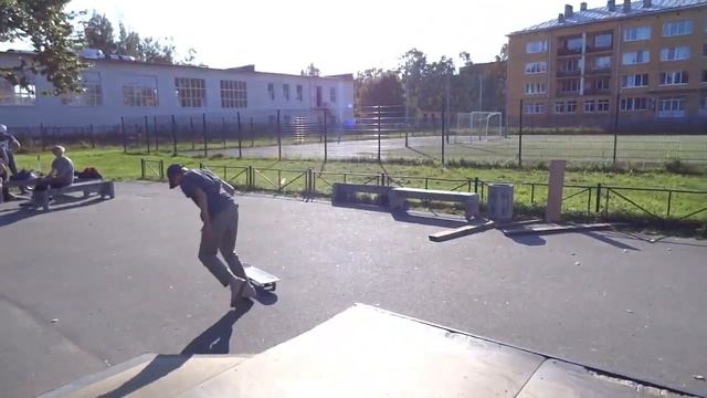 360 ФЛИП В ДРОП ИЛИ КАК СЛОМАТЬ СВОЮ ДОСКУ смотреть онлайн