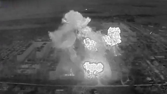 Неприятные происшествия в Часовом Яре. Специальная военная утилизация. Россияне заметили размещение смотреть онлайн