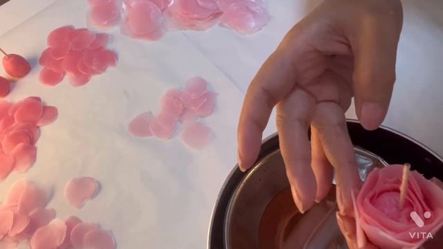 「フラワーキャンドル」100均ロウソクでクイーンズオブスウェーデンの作り方!!#薔薇#イングリッシュローズ#ダイソー#キャンドル