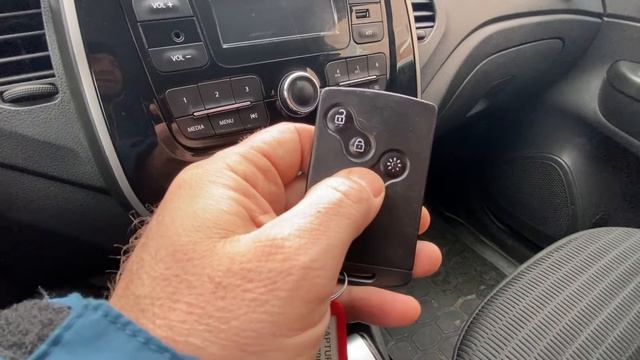 Штатный АВТО-ЗАПУСК Рено Каптюр Renault Kaptur КАК активировать функцию автозапуск смотреть онлайн