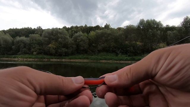 Джиг на Оке. Заклевала щука. смотреть онлайн