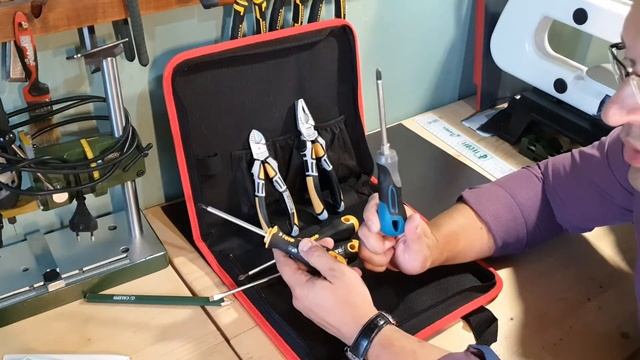 Felo отвёртки, плоскогубцы, бокорезы состоит ли переплачивать за Made in Germany смотреть онлайн