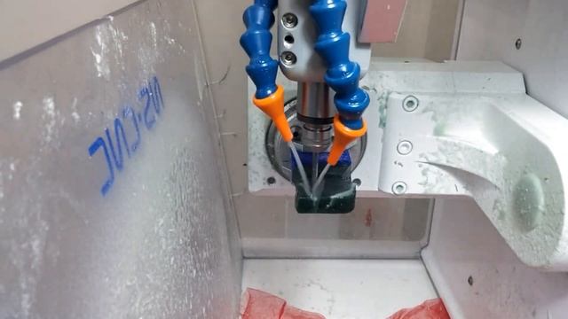 таймлапс резки сережек смотреть онлайн