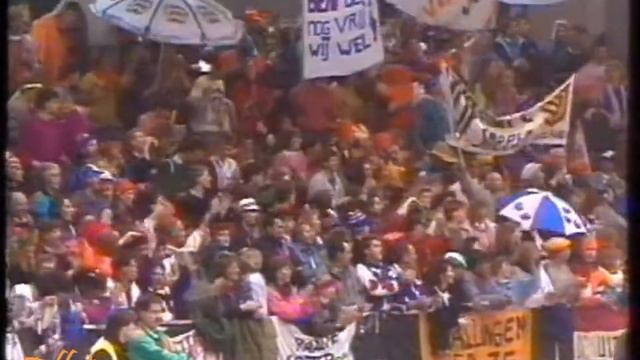 European Championships Allround Heerenveen 1990 - 10 km interview Veldkamp, Bos, Gustafson (+ crowd смотреть онлайн