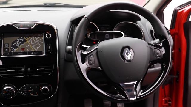 2013 13 Renault Clio Hatchback 0.9 TCE 90 Dynamique S in Red смотреть онлайн