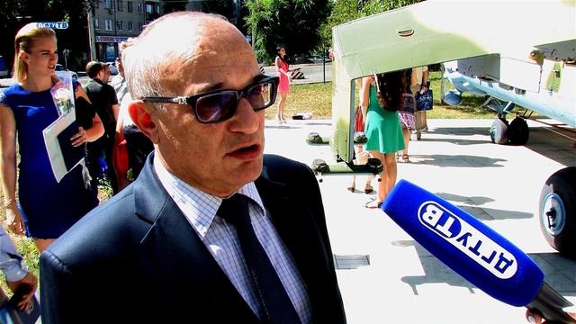 Вручение дипломов выпускникам ф-та "Авиастроение" ДГТУ смотреть онлайн