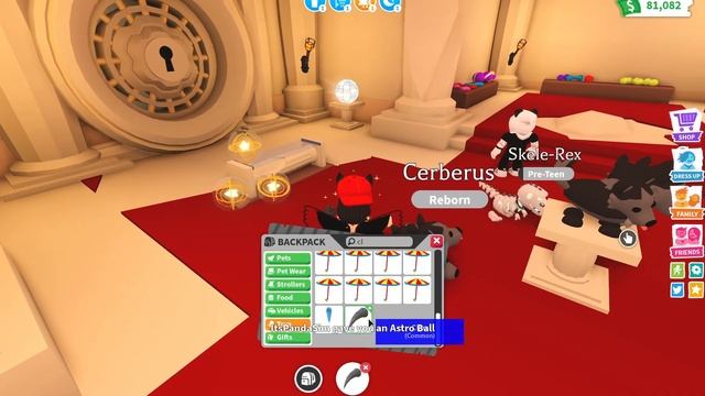 ЧЕЙ ПЕТ КРУЧЕ в Роблокс Адопт МИ? Челлендж в Roblox Adopt Me смотреть онлайн