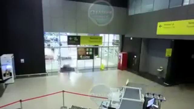 ПОГОНЯ ПО АЭРОПОРТУ И ЗАДЕРЖАНИЕ ЛИХАЧА, РЖАЧ, ВСЕМ СМОТРЕТЬ смотреть онлайн