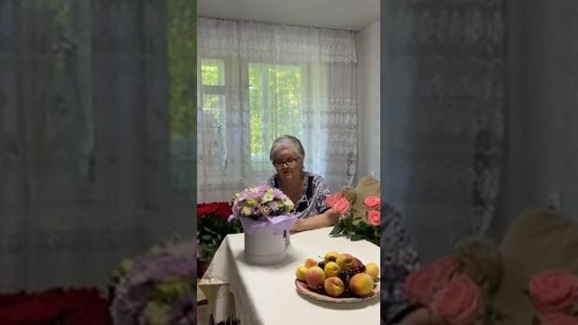 Ясены. Поёт Нина Биктимирова в День Рождения - 83 года! смотреть онлайн