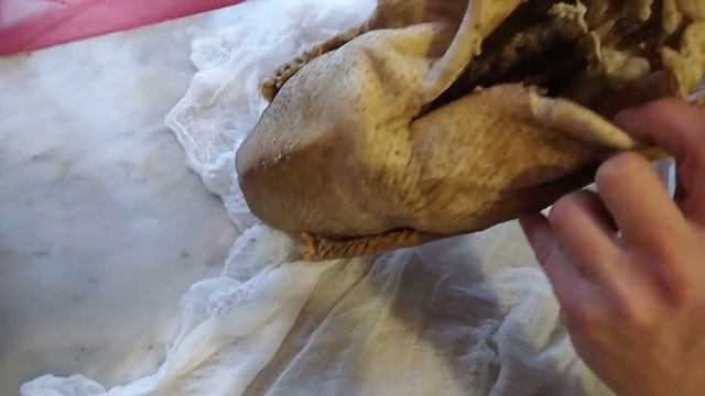 Жизнь в деревне. Забой свиней. Получаем подарки.