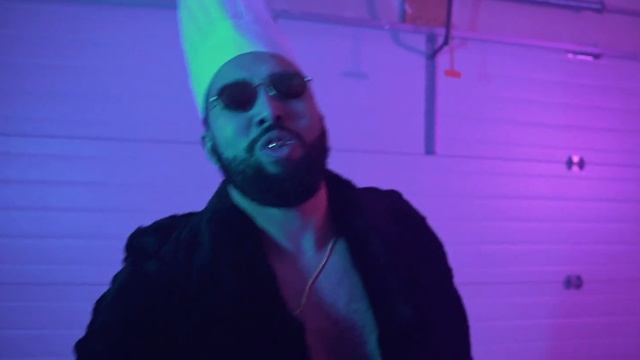 Let's Get This Bread смотреть онлайн