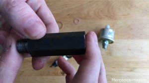 Как и куда установить  датчик давления масла в 651 мотор Mercedes.