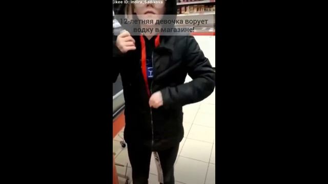 ЭТИ ШКОЛЬНИКИ УКРАЛИ ЕДУ ИЗ МАГАЗИНА смотреть онлайн