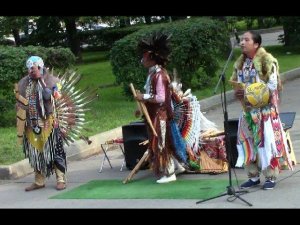 Индейцы на ВДНХ в Москве