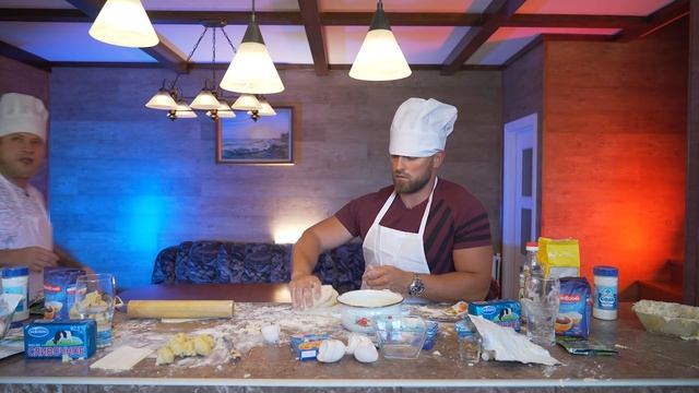 ГОТОВИМ ЕДУ БЕЗ РЕЦЕПТА ЧЕЛЛЕНДЖ! ГАБАРИК И СТОЛЯРИК! смотреть онлайн