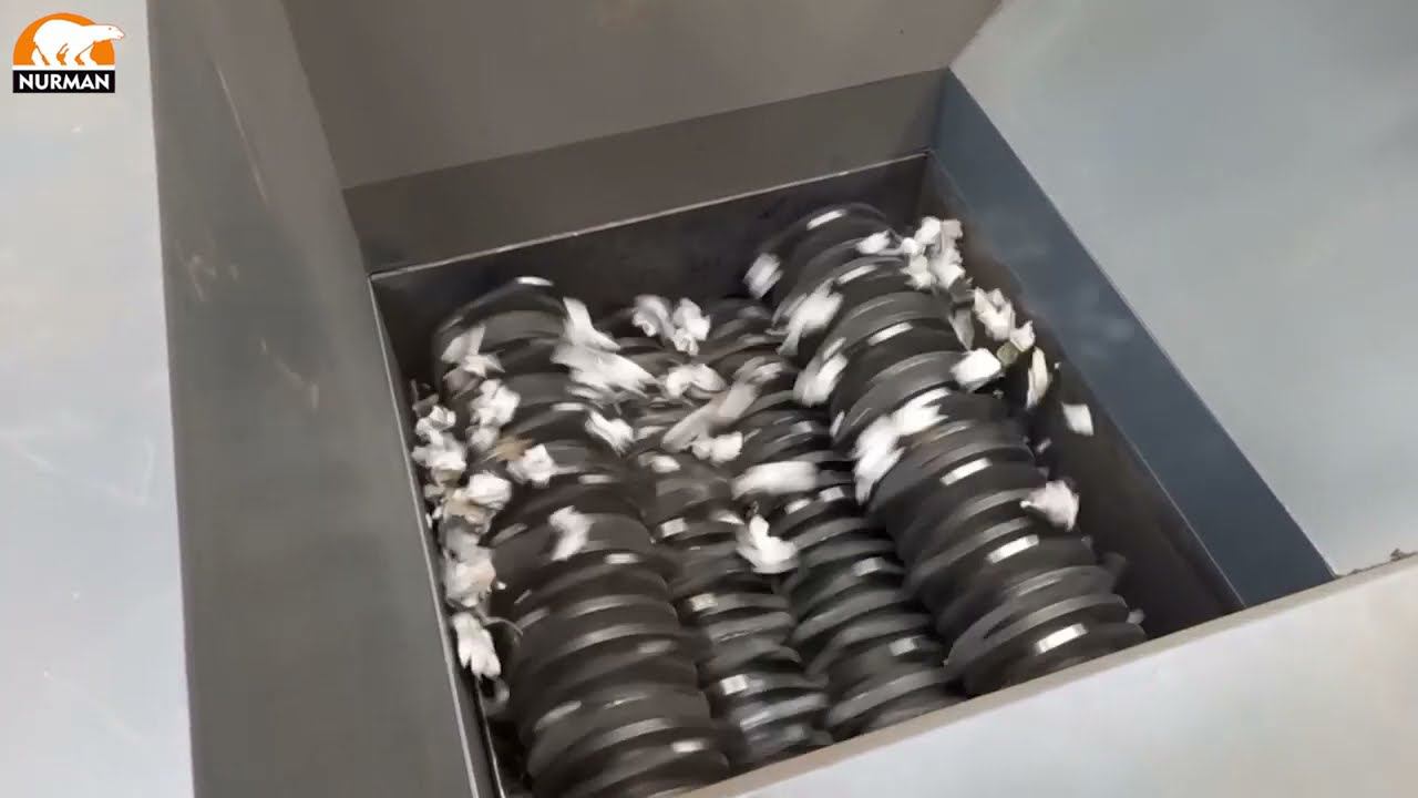 Шредер 4 х роторный для измельчения полигонного пенопласта