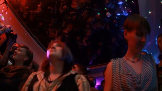 САМ СЕБЕ РЕЖИССЕР - Луна (Live @ Traffic Light Party) смотреть онлайн