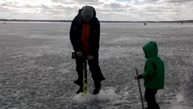 Шуруповёрт на льду смотреть онлайн