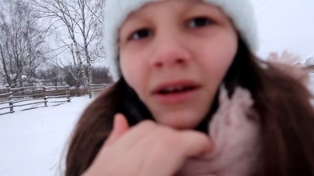 ВЕЛИКИЙ УСТЮГ! Прогулка по городу, музей истории Устюга, музей новогодней игрушки, кафе Романовъ. смотреть онлайн