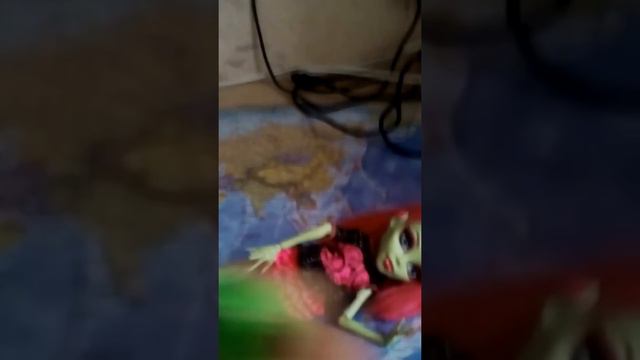 Монстр хай обувь смотреть онлайн