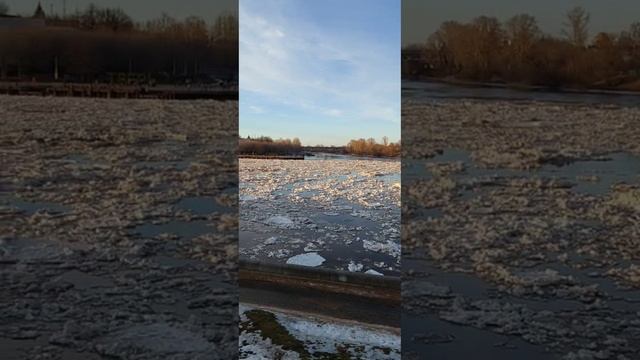 Ледоход на Волге