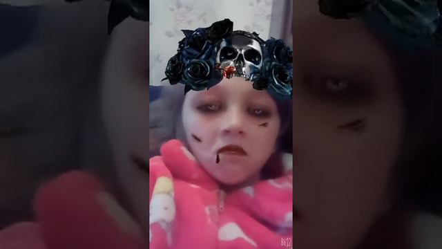 Страшные маски с приложения В612 смотреть онлайн