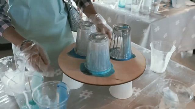 Мастер-класс "Флюид арт" в ТРЦ "Сити Молл" смотреть онлайн