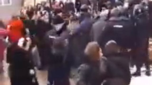 Цыганский бунт, жестокий и беспощадный смотреть онлайн