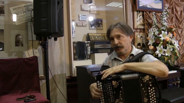 гармонист Геннадий Васильев - интервью смотреть онлайн