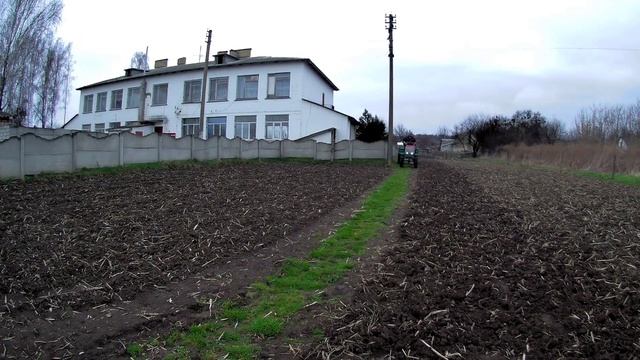Мотоблок Форте. Внесение доломитовой муки. смотреть онлайн