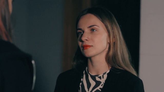 Учбова робота "ВБИВСТВО У ПАРКУ" смотреть онлайн