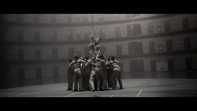 Armin van Buuren feat. Kensington -- Heading Up High (Official Video) смотреть онлайн