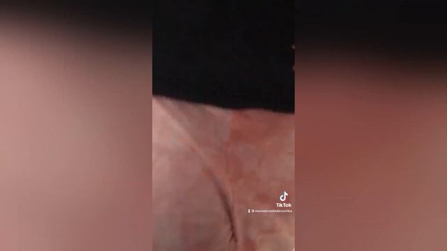 Виталя в новом шмоте ? чел который со мной живет смотреть онлайн