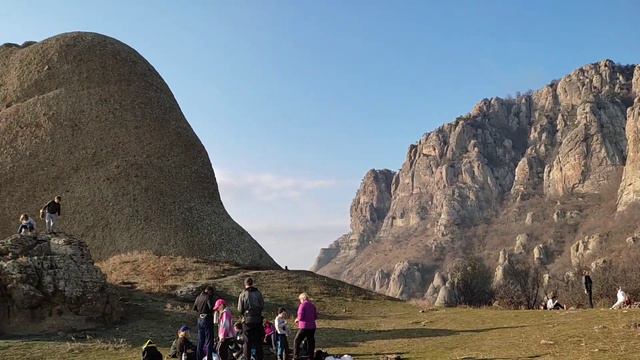 Крым, гора Демерджи, Долина привидений. смотреть онлайн