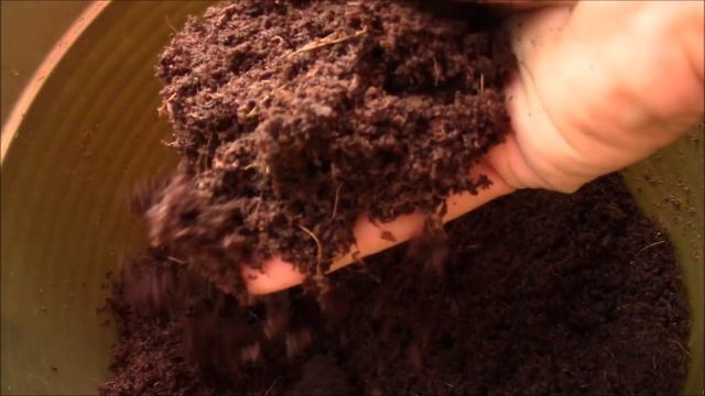 Кокосовый субстрат для приготовления почвенной смеси. смотреть онлайн