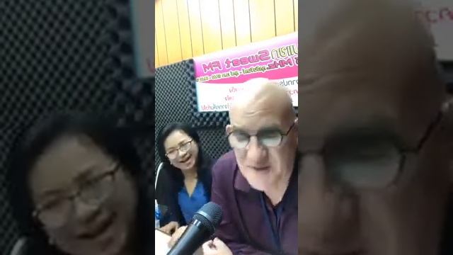 Ok English with K. Ornuma and Andrew ฝากแชร์ด้วยนะครับ смотреть онлайн