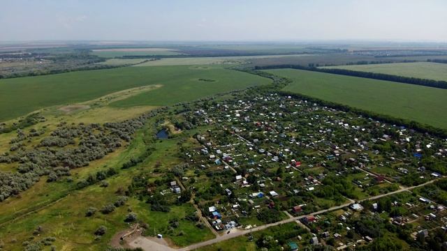 Полет над дачным массивом 