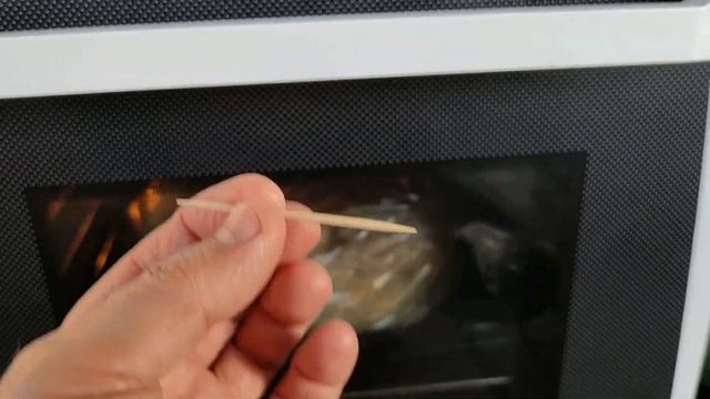 В Елгаве снег растаял . Запекаем мясо в духовке . Играем с Сёмкой на траве сегодня 16 декабря 2021 смотреть онлайн