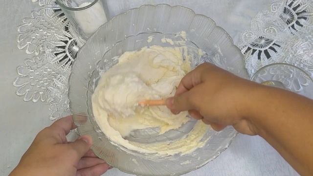 СЫРНИКИ ИЗ ТВОРОГА. РЕЦЕПТ ВКУСНЫХ СЫРНИКОВ, ПРОСТО И БЫСТРО. смотреть онлайн