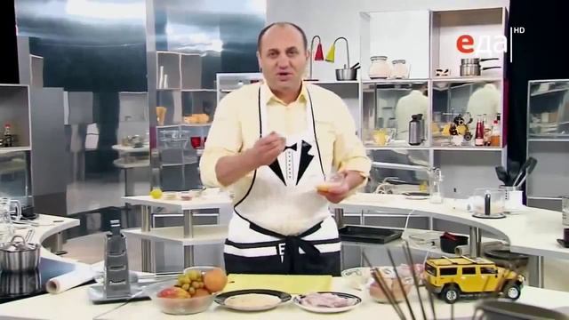 Яичный льезон для панирования отбивных мастер-класс от шеф-повара / Илья Лазерсон смотреть онлайн