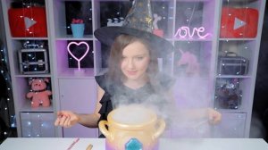 ВОЛШЕБНЫЙ КОТЕЛ MAGIC MIXIES: питомец появляется из тумана!