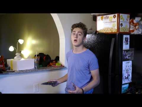 Уборка с Дэнни