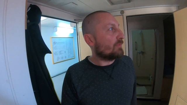 24 часа жизни моряка на торговом судне на переходе морем | Часть 2 | Вечер - Ночь - Утро смотреть онлайн